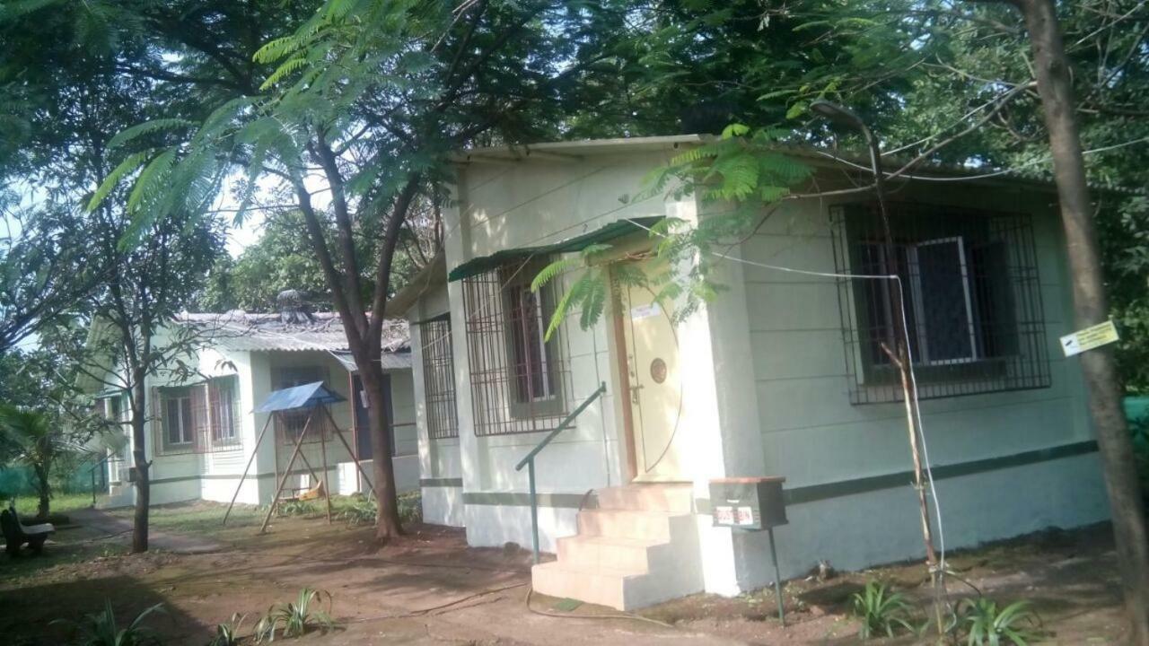 Dirghayu Farms Agri Resort Pvt Ltd Atgaon Exterior photo
